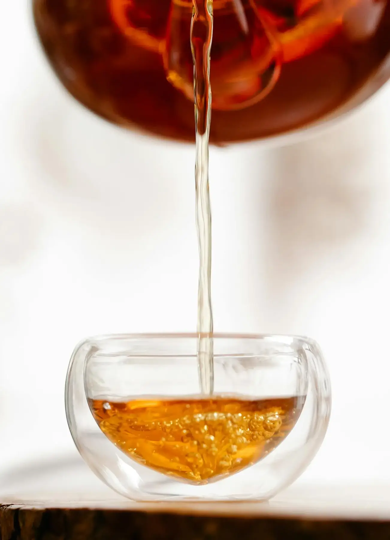 Hydration and tea anchor for afternoon energy rhythm